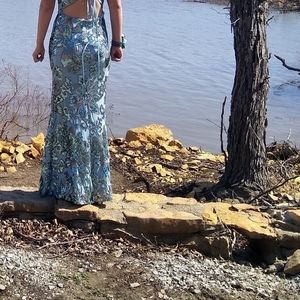 Prom dress